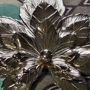 Silver Leaf Brooch Vintage Type And Would Make A Nice Gift